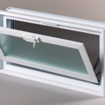 Πλαστικό παράθυρο αντί 2 υαλότουβλων 24×24 cm